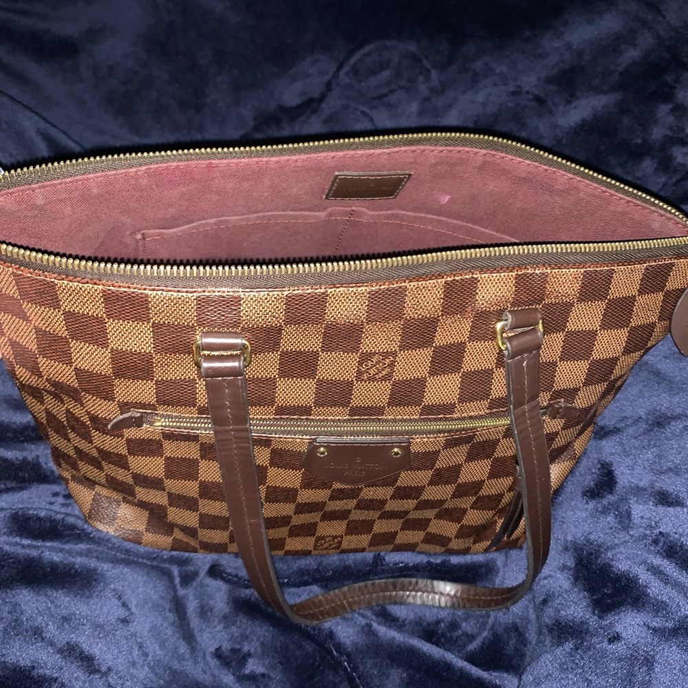 Authentic Louis Vuitton Bag